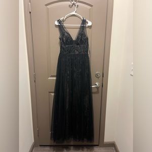 Women’s dress Vera wang